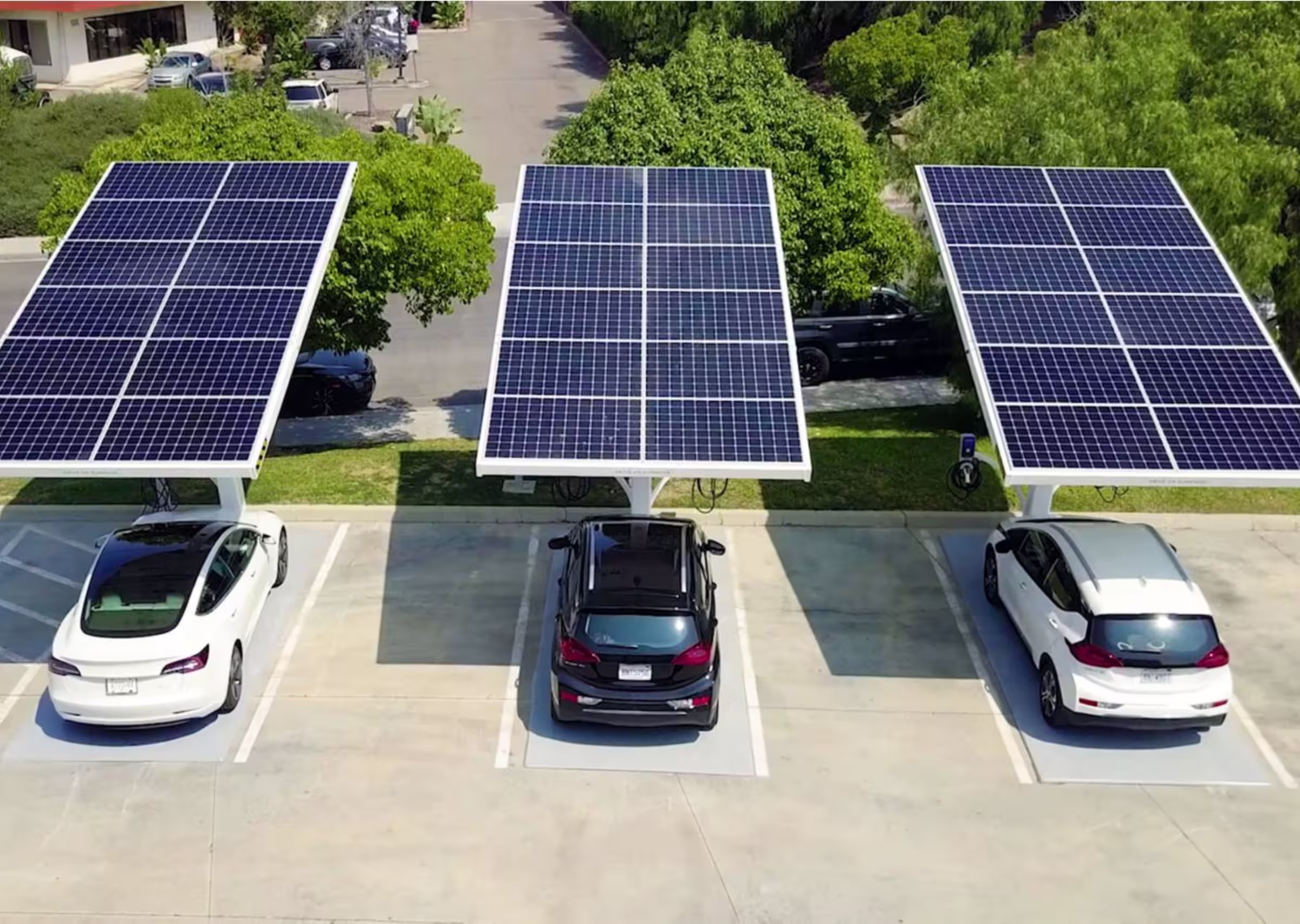 Impianti Fotovoltaici su Pensiline